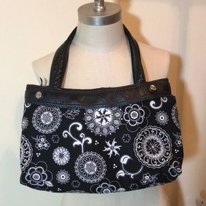 Thirty One Black and White Purse